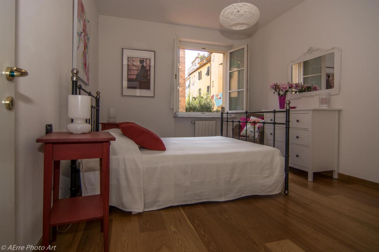 Casa Piaggia Apartment Lucca Bagian luar foto